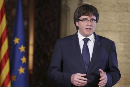 Kataloniens Ex-Präsident Puigdemont auf A7 in Deutschland festgenommen – In JVA Neumünster gebracht