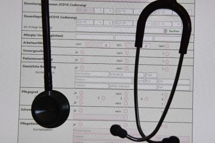 Patientenbeauftragter: Patienten brauchen mehr Arzt-Informationen