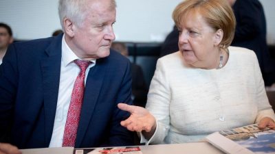 Seehofer wirft Merkel schlechten Stil in der Koalition vor