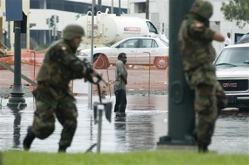 Soldaten der Nationalgarde treffen in New Orleans ein