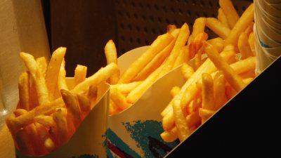 Warnhinweise für Pommes frites