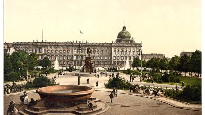 Ein Schloss in der Mitte der Hauptstadt