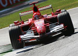 Zum letzten Mal am 22. Oktober in Brasilien wird Michael Schumacher sich mit seinem Ferrari in die Kurven der Rennpisten legen. (