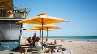 Melbourne’s Unique Beach Cafe Culture