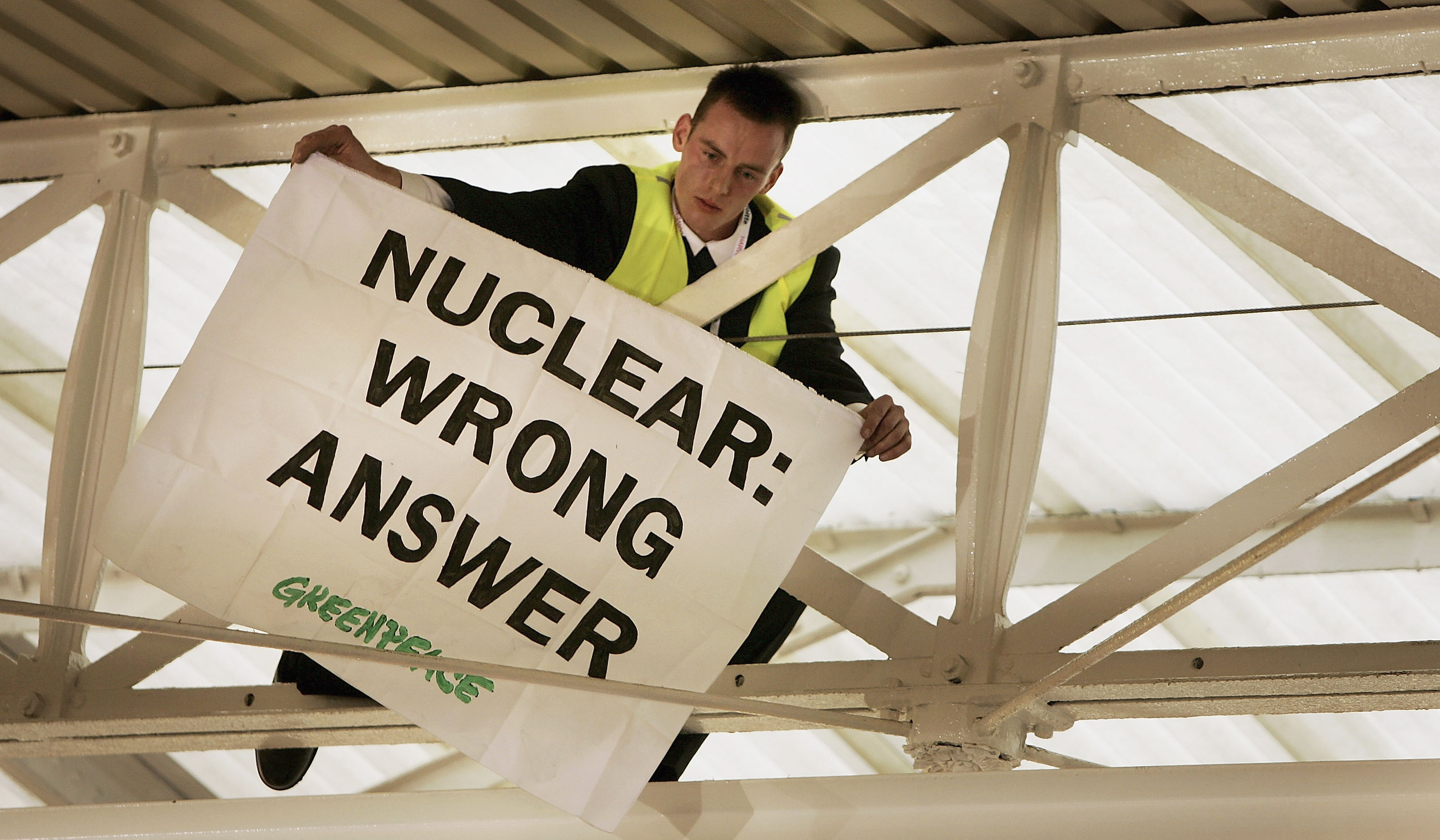 Greenpeace gewinnt Prozess um Atomstreit gegen britische Regierung