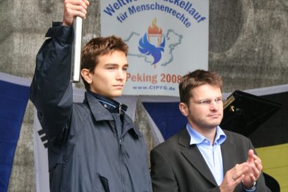Wien: Fackellauf für die Menschenrechte in China