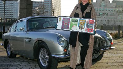 James Bond auf Briefmarken