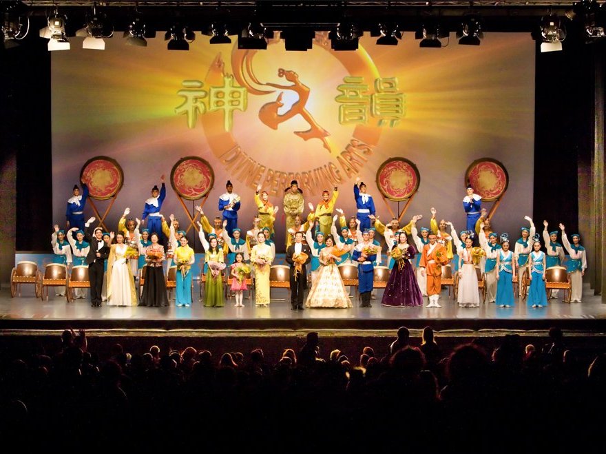 Tanzschul- Lehrerinnen loben ‚Chinese Spectacular‘