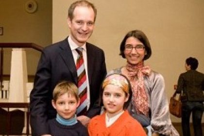 Leiter der EU Investment Bank Rumänien und Familie finden „Spectacular” wunderschön