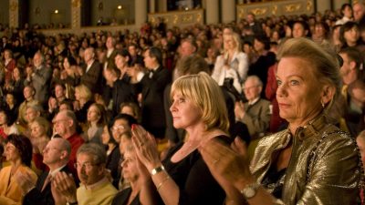 Erste Vorführung in München von Shen Yun begeisterte das Publikum