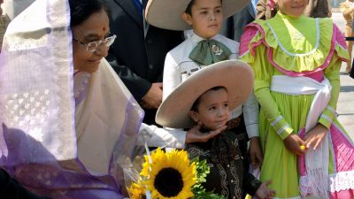 Indische Präsidentin mit Charros