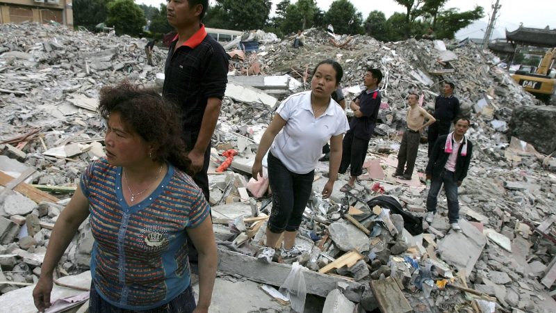 100.000 Menschen in Pengzhou in Gefahr