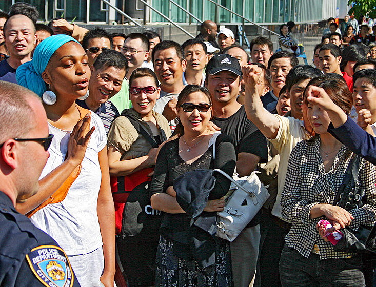 Protest gegen chinesische Rowdies wird lauter