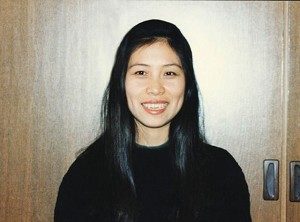 Gao Rongrong praktizierte Falun Gong. Ihre Freunde nannten sie ‚das schöne Gesicht’, bevor sie der Verfolgung anheim fiel. (faluninfo.net)  