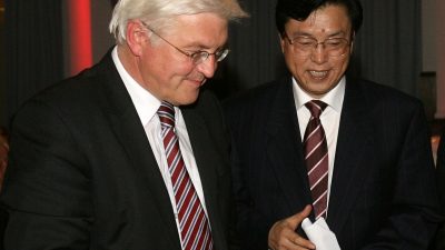 Deutsche Ministerien lehnen Verantwortung für Zhang Dejiangs Besuch ab