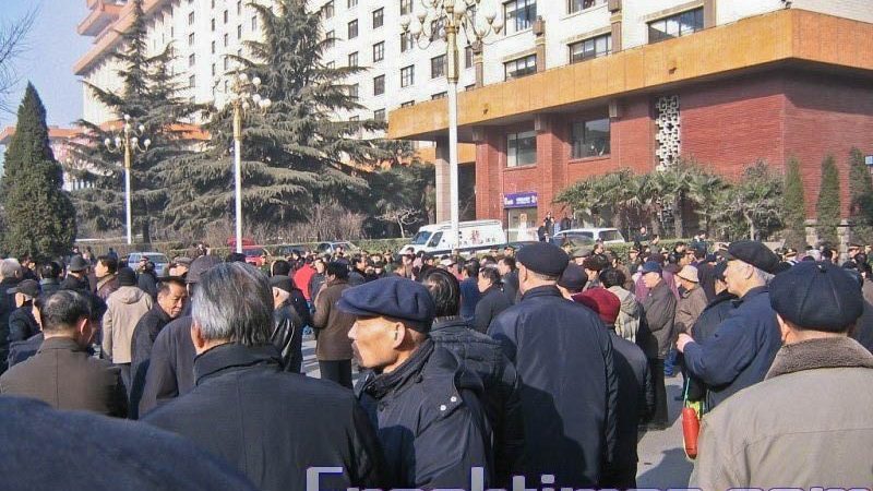 2.000 Veteranen protestierten in der chinesischen Provinz Shaanxi