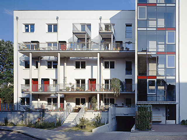 Passivhaus der Architekten Dittert und Reumschüssel in der Telemannstraße in Hamburg. (Ewald Rothstein-BSU WSB)