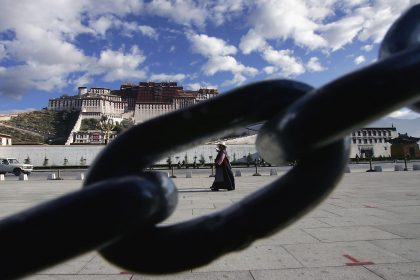 50 Jahre nach der Besetzung Tibets spricht eine Chinesin über ihre Erinnerungen