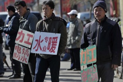 Chinas Ministerpräsident verlangt „warme Herzen“