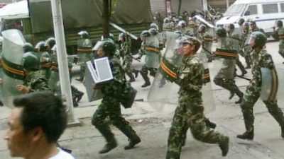 Breaking News: 70,000-strong Protest in China’s Hubei Province Met by Riot Police