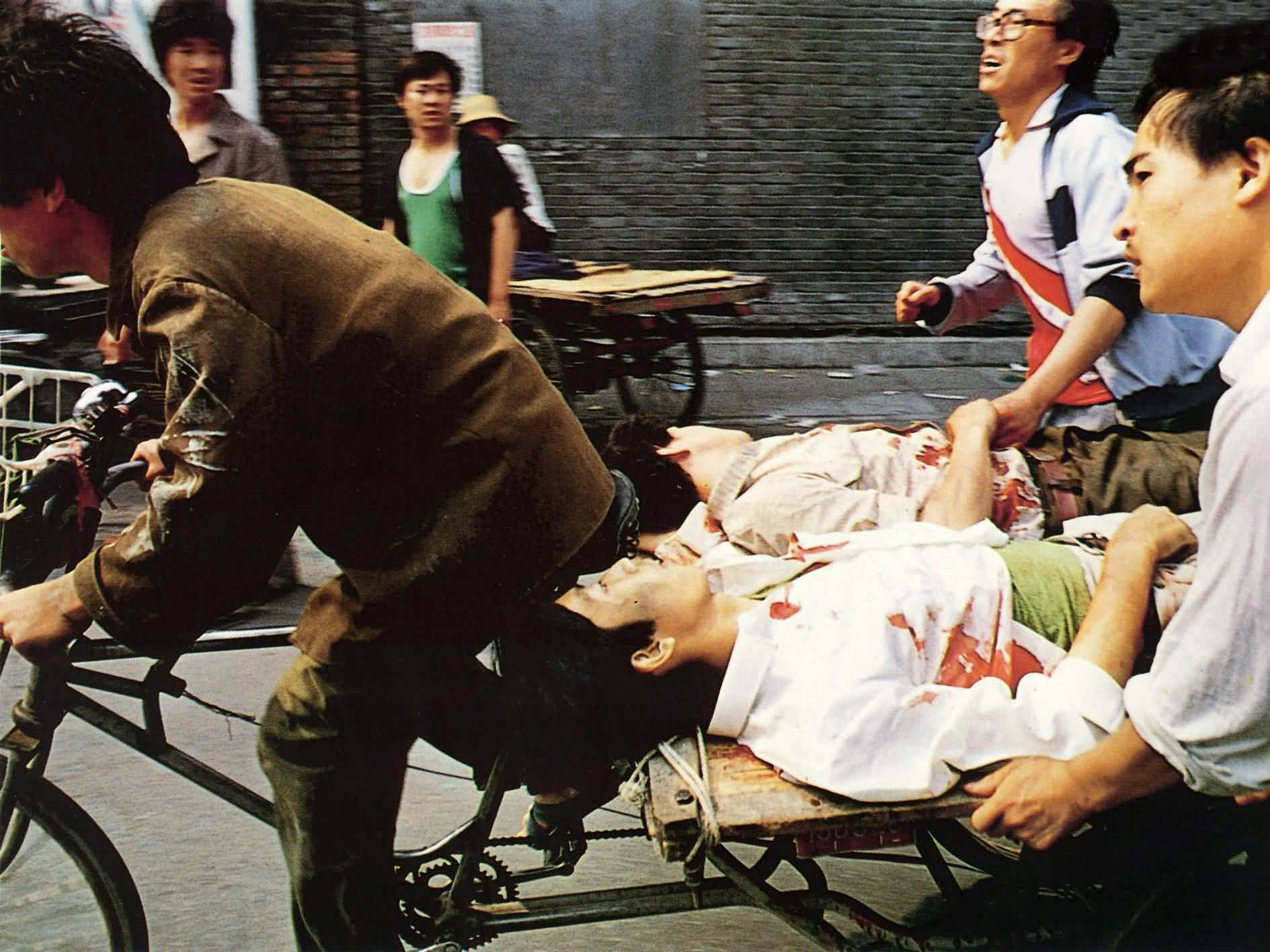 Tiananmen-Massaker: Damaliger britischer Botschafter berichtete von 10.000 Toten