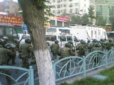 Xinjiang/China: Ethnic Violence Erupts