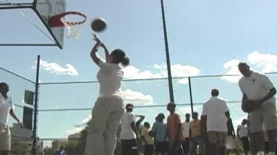 America: NY Knicks Legend Welcomes New Courts
