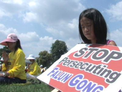 Washington: Falun Gong Practitioners Rally on Capitol Hill