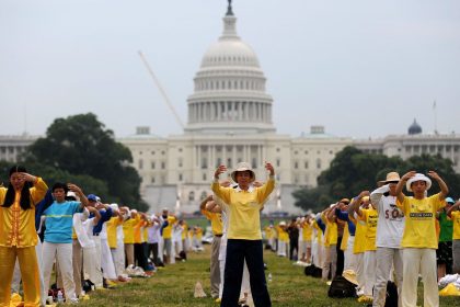 Mitgefühl für 10 Jahre Verfolgung von Falun Gong gefordert