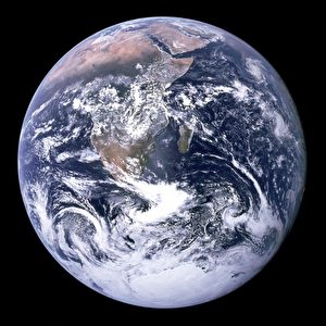 "Gar nicht wie eine ‚Mutter Erde’, sondern wie ein unglaublicher Schatz." (NASA)