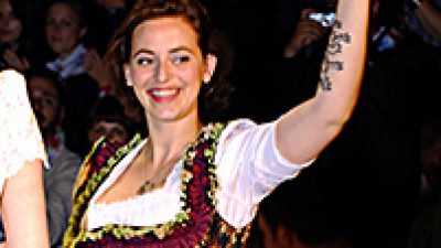 Let´s Rock: Die Elvis-Dirndl-Offensive