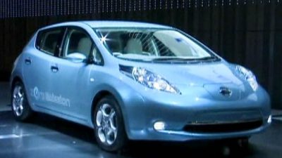 Nissan Unveils New Electric Car