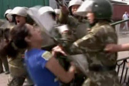 China: Ten Thousand Protest in Xinjiang After Syringe Stabbings