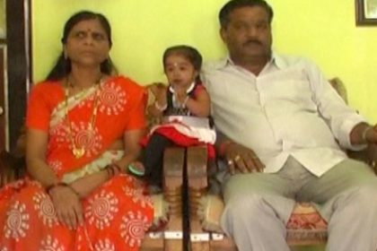 India: Tiny Girl Has Big Dreams
