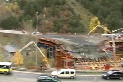 Europa: Bridge Collapses in Andorra