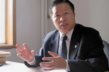 Rechtsanwälte in China verteidigen Falun Gong und die Menschenrechte