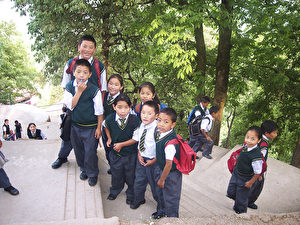 Leben im Exil: Die Tibetan Homes Foundation ist eine wichtige tibetische Exilorganisation, die heimatlosen Kindern und Senioren ...