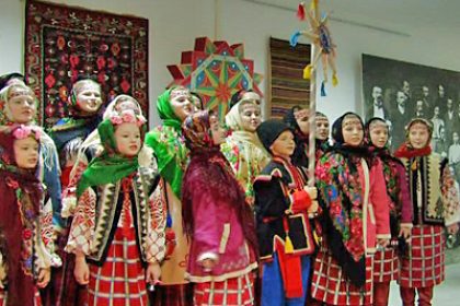 Traditional Carols Ring in the Ukrainian New Year