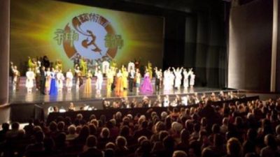 Chinesisches Regime schikaniert Familienmitglieder von Shen Yun-Künstlern