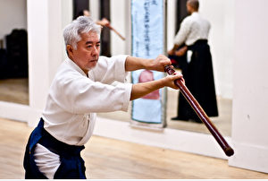 Eine friedfertige Kampfkunst: Masami Shioda gibt sein Können kostenlos an seine Schüler weiter.