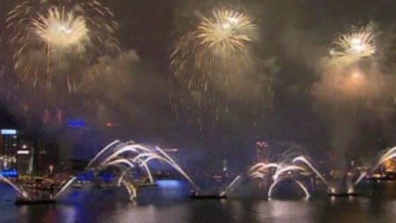 Hong Kong Hosts New Year Fireworks Display