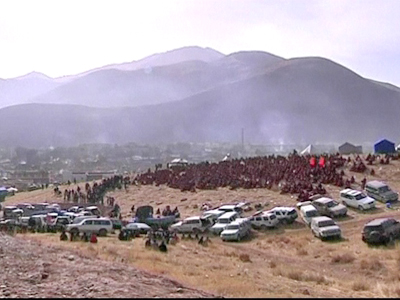 Chinese Regime Orders Tibetan Volunteers to Leave Quake Zone