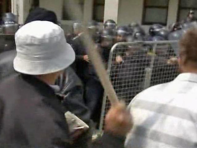 Bosnian War Vets Protest Benefits Cuts