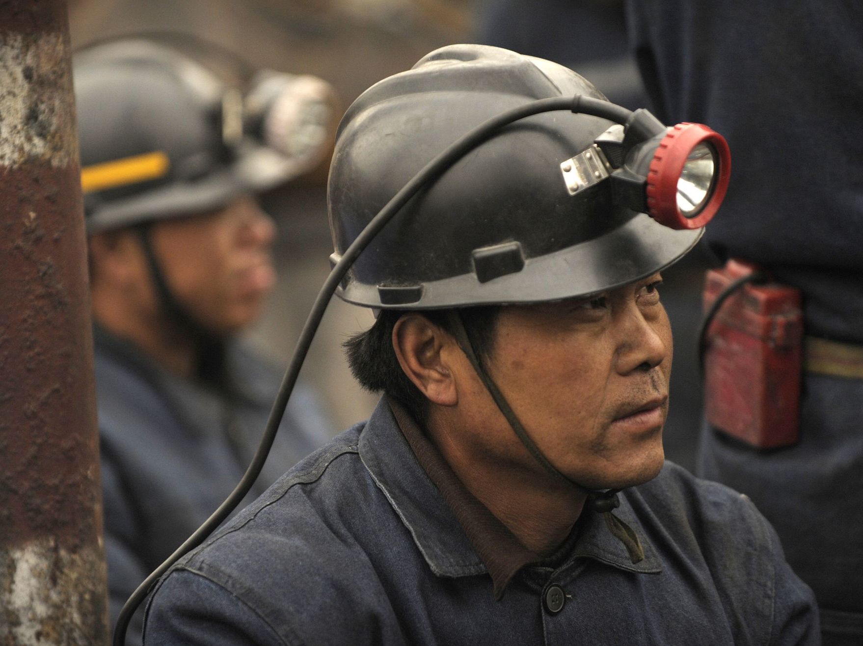 Chinesische Bergleute danken der Partei