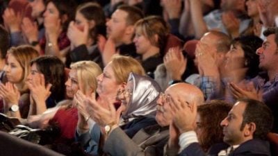 Shen Yun reist weiter nach Moldawien und lässt inspirierte Zuschauer zurück