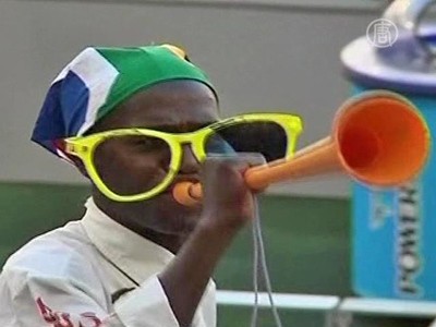 Weltmeisterschaft 2010 – das Erklingen des Afrikanischen Vuvuzela-Horns