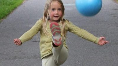 Auch übergewichtige Kinder haben Spaß am Fußball