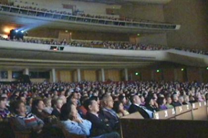 Production Designer for “Avatar” Says Shen Yun is “Inspiring”
