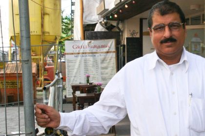 Hamburger Restaurant-Chef in der Sackgasse