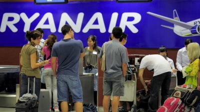 Mehr Ryanair-Flüge am Wochenende gestrichen als erwartet